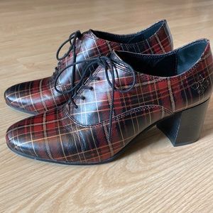 Plaid Patricia Nash lace up mary jane heels with gold details